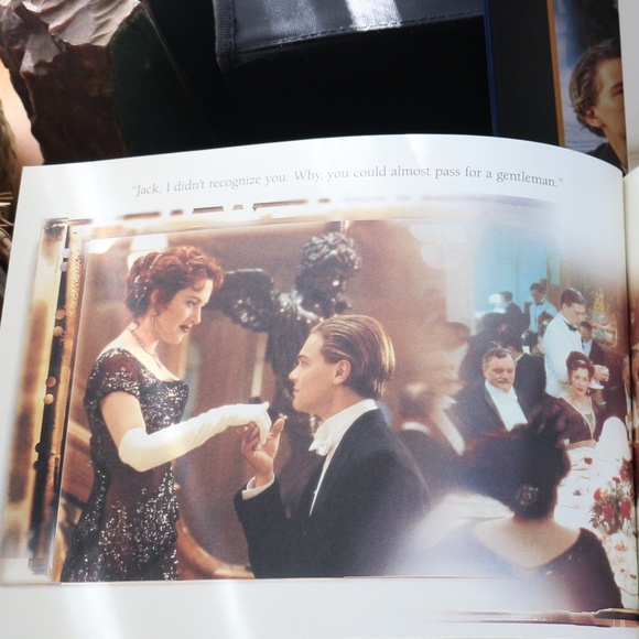 Titanic collectors edition VHS - Picture 12 of 13